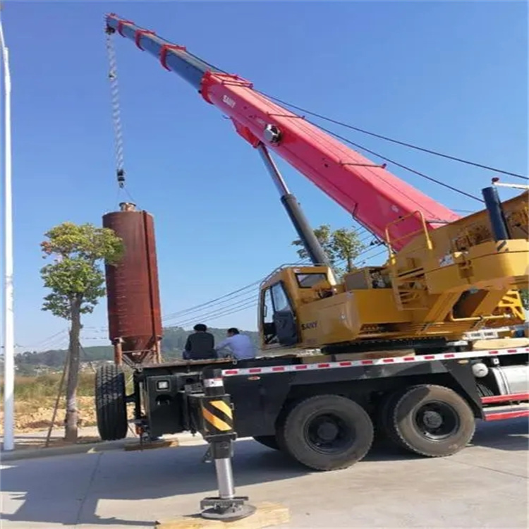 大化80吨吊车出租多少钱